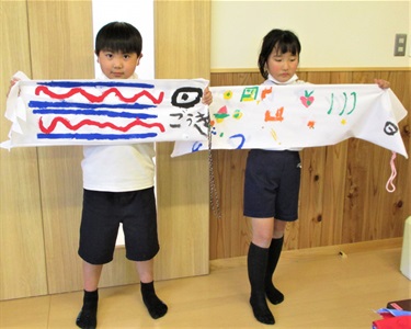 Students creating decorations