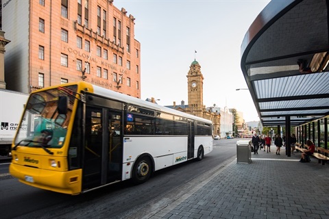 CoH_Traffic_0015 metro bus Al bett 2017.jpg