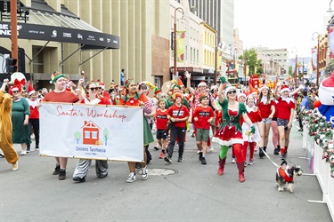 Myer City of Hobart Christmas Pageant 2024