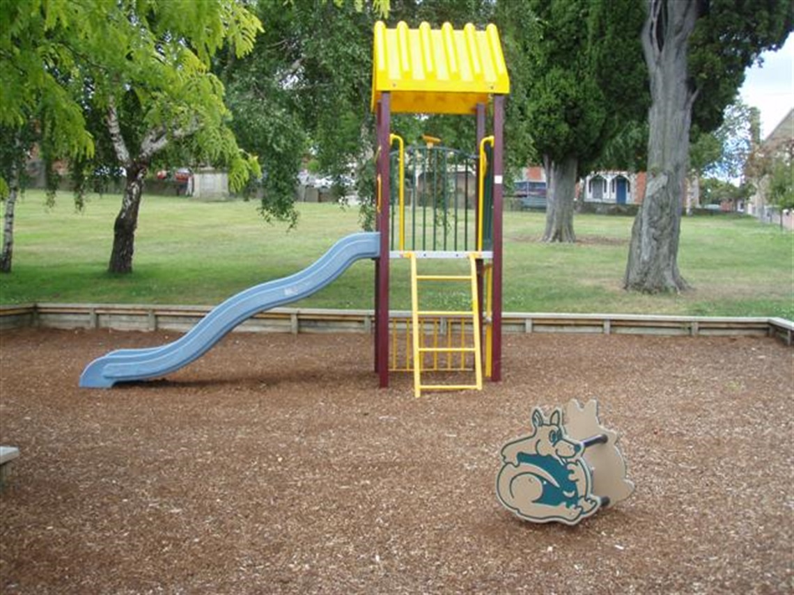 St-Andrews-Park-Playground.jpg