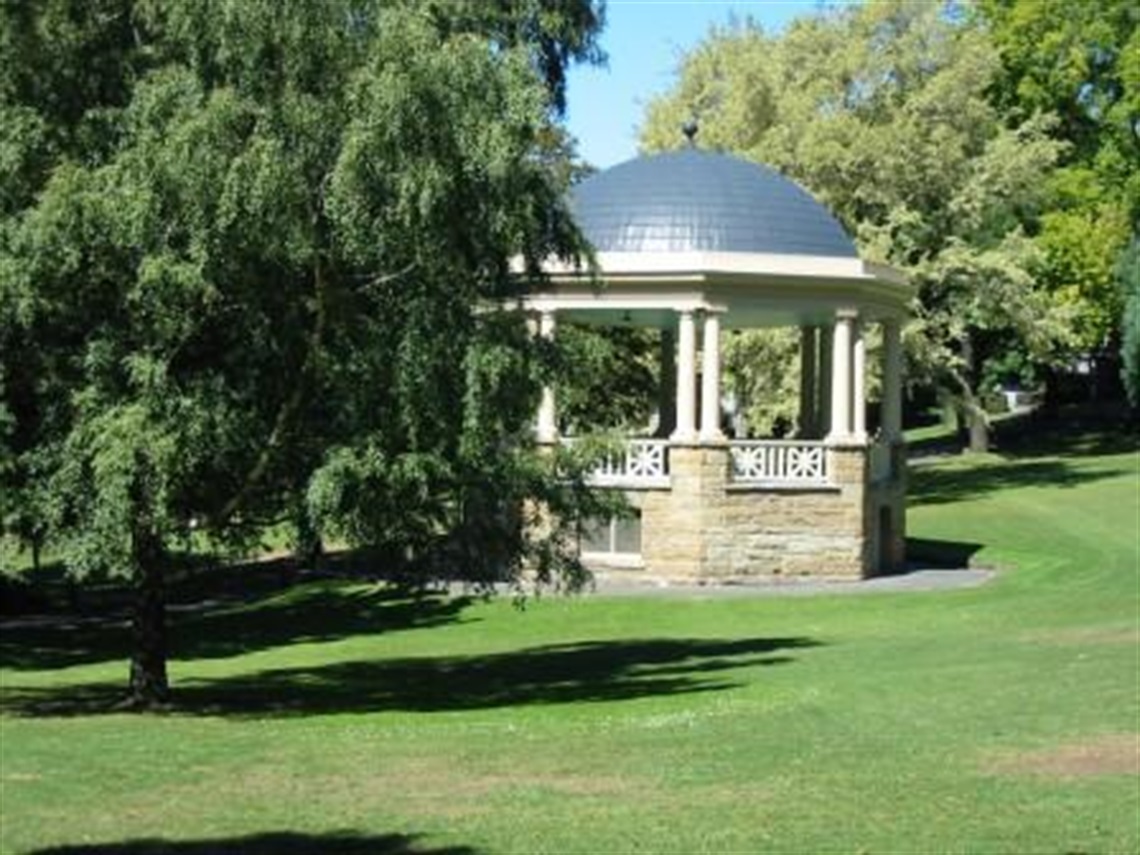 St-Davids-Park-Rotunda.jpg