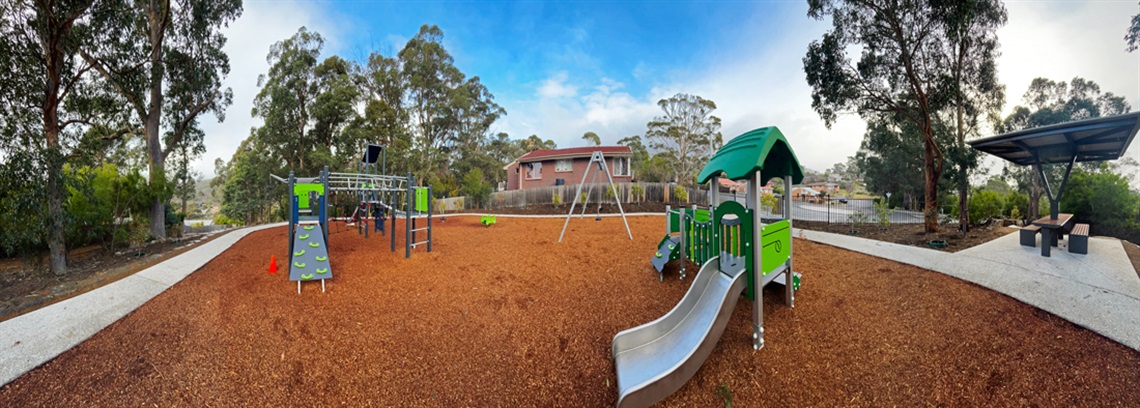 Saunders Crescent Playground