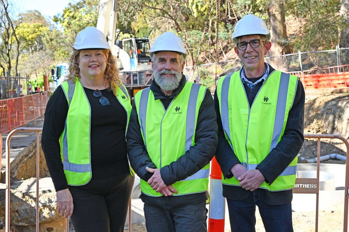 Lord Mayor Anna Reynolds with Pete Walsh and Cr Ben Lohberger