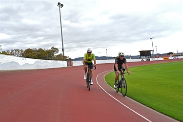 Dave Benbow and Phil Harvis - Hobart Wheelers