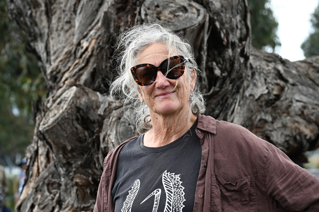 Bushcare volunteer