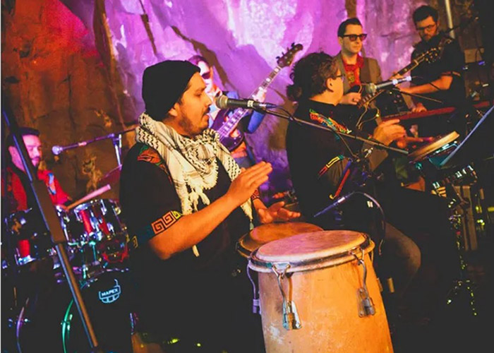 xixa rhumba in the roundabout web.jpg