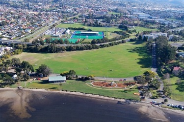 Cornelian Bay Oval