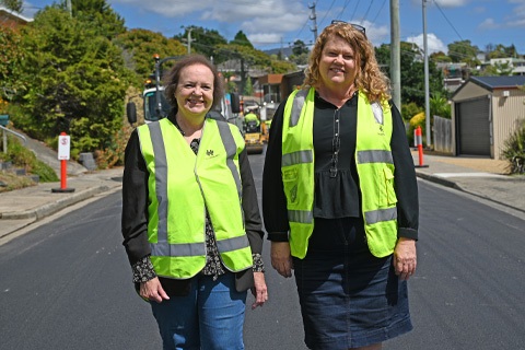 Senator Carol Brown and Hobart Lord Mayor Anna Reynolds