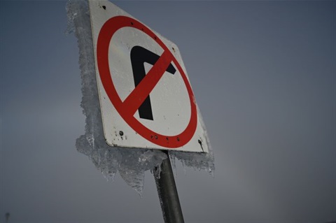 kunanyi Mt Wellington-Pinnacle-Ice-Sign (socials).jpg