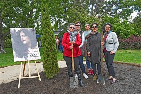 International Womens Day-Iranian Woman Life Freedom campaign-Princes Park-2023 March 8-DSC_2424.jpg