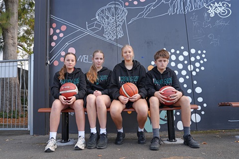 Basketball-court-funding-with-Hobart-Phoenix---DSC00969.jpg